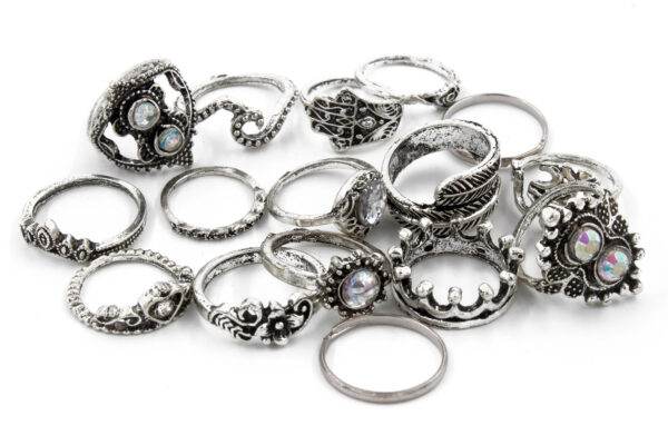 Preziamo Combo Of 16 Silver Plated Rings